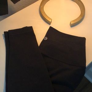 black lululemon align pants 28”